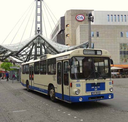 MAN SL200 an der Reinoldikirche
